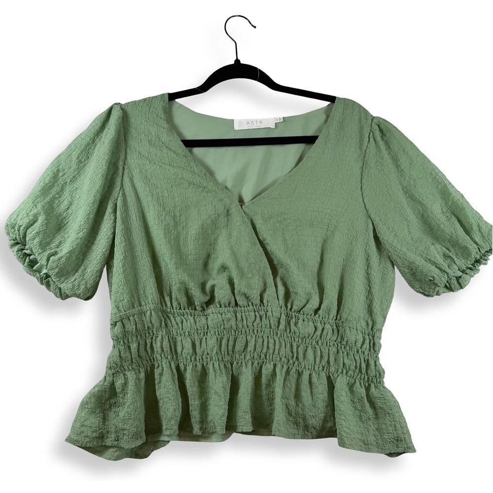 ASTR‎ The Label Sage Green Smocked Peplum V-Neck Puff Sleeve Blouse XL AT16720